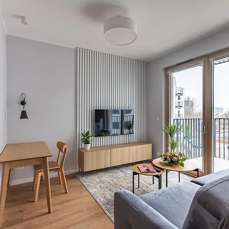 شقة Expo Kolejowa وارسو